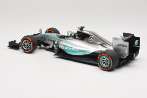 Mercedes W06 #6 N. Rosberg Mercedes AMG Petronas Japanese Grand Prix 2015 Minichamps 1:18 110150206 Diecast — photo 5 of 7