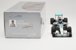 Mercedes W06 #6 N. Rosberg Mercedes AMG Petronas Japanese Grand Prix 2015 Minichamps 1:18 110150206 Diecast — photo 6 of 7