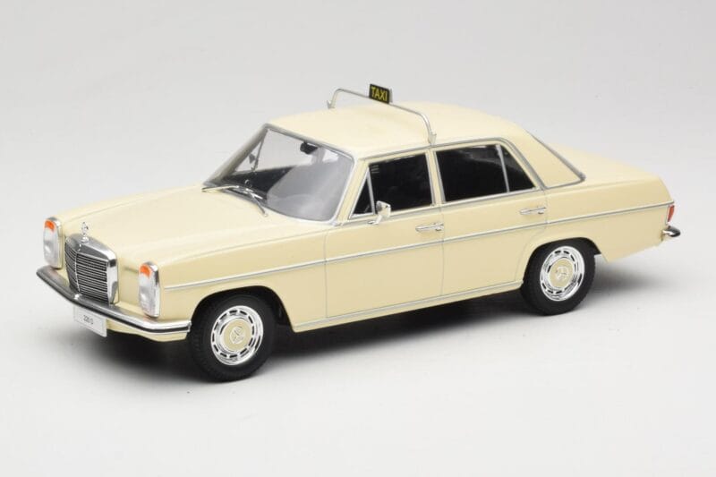 Mercedes W115 Beige Taxi MCG 1:18 MCG18055 Diecast