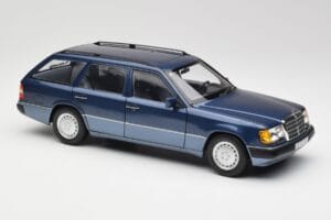 Mercedes 300D W124 T-Modell Nautical Blue Norev 1:18 183962 Diecast — photo 6 of 8