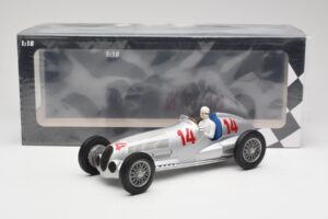 Mercedes W125 #14 Daimler-Benz AG M. von Brauchitsch 2nd Place German GP 1937 Minichamps 1:18 155373114 Diecast — photo 6 of 6