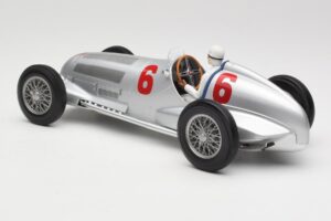 Mercedes W125 #6 Daimler-Benz AG R. Caracciola 2nd Place Eifel Race Nurburgring 1937 Minichamps 1:18 155373106 Diecast — photo 5 of 6