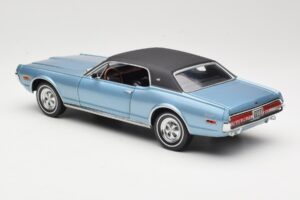 Mercury Cougar XR-7 Blue Sun Star 1:18 1562 Diecast — photo 7 of 8