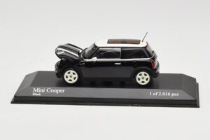 MINI Cooper R50 Black Minichamps 1:43 431138101 Diecast — photo 2 of 5