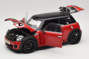 Mini Cooper John Cooper Works R56 Red & Black Kyosho 1:18 80430419909 Diecast — photo 2 of 8