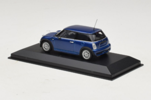 Mini Cooper One R50 Aero Blue Minichamps 1:43 431138270 Diecast — photo 3 of 4