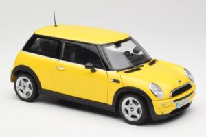 Mini Cooper One R50 Aerodynamics Package Yellow Kyosho 1:18 80430148553 Diecast — photo 6 of 8