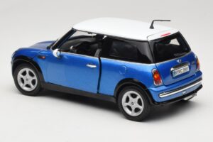 Mini Cooper R50 Blue With White Roof Mondo Motors 1:18 MINI004 Diecast — photo 7 of 8