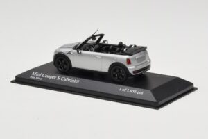 Mini Cooper S R57 Cabriolet Silver Minichamps 1:43 431138830 Diecast — photo 3 of 6