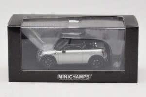 Mini Cooper S R57 Cabriolet Silver Minichamps 1:43 431138830 Diecast — photo 4 of 6
