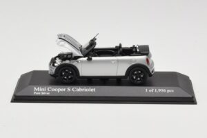 Mini Cooper S R57 Cabriolet Silver Minichamps 1:43 431138830 Diecast — photo 5 of 6