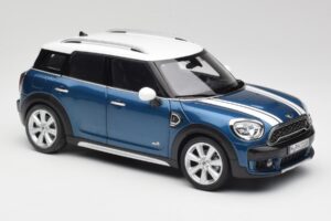Mini Countryman F60 Island Blue & White Kyosho 1:18 80432447940 Diecast — photo 6 of 8