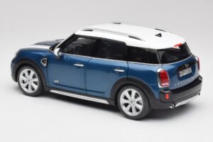 Mini Countryman F60 Island Blue & White Kyosho 1:18 80432447940 Diecast — photo 7 of 8