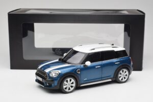 Mini Countryman F60 Island Blue & White Kyosho 1:18 80432447940 Diecast — photo 8 of 8