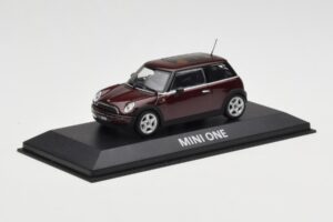 Mini One R50 Dark Red With Black Roof Minichamps 1:43 MINI008 Diecast — photo 2 of 5