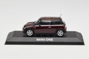 Mini One R50 Dark Red With Black Roof Minichamps 1:43 MINI008 Diecast