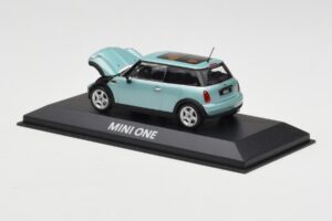 Mini One R50 Light Green With Light Green Roof Minichamps 1:43 MINI003 Diecast — photo 3 of 4