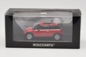 Mini One R50 Red With Red Roof Minichamps 1:43 MINI001 Diecast — photo 4 of 5
