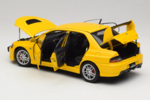 Mitsubishi Lancer Evolution IX GSR Yellow AUTOart 1:18 77192 Diecast — photo 5 of 8