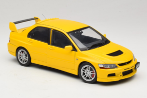 Mitsubishi Lancer Evolution IX GSR Yellow AUTOart 1:18 77192 Diecast — photo 6 of 8