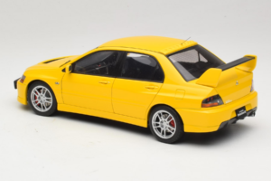 Mitsubishi Lancer Evolution IX GSR Yellow AUTOart 1:18 77192 Diecast — photo 7 of 8