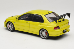 Mitsubishi Lancer Evo VII Mustard Yellow AUTOart 1:18 77166 Diecast — photo 5 of 8