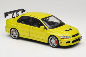 Mitsubishi Lancer Evo VII Mustard Yellow AUTOart 1:18 77166 Diecast — photo 6 of 8