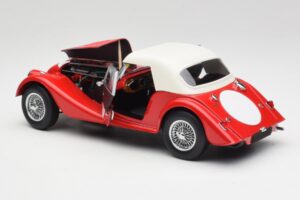Morgan 4/4 Plus Competition Hardtop Red Kyosho 1:18 08114R Diecast — photo 5 of 8