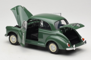Morris Minor Green Minichamps 1:18 150137000 Diecast — photo 5 of 8