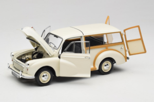 Morris Minor Traveller White Minichamps 1:18 150137010 Diecast — photo 2 of 9