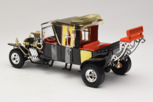 Munsters Koach Black ERTL 1:18 33036 Diecast — photo 5 of 6