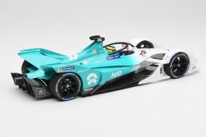 NIO 004 Team NIO #8 T. Dillmann Formula E Season 5 2019 Minichamps 1:18 114180008 Diecast — photo 2 of 6