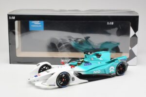NIO 004 Team NIO #8 T. Dillmann Formula E Season 5 2019 Minichamps 1:18 114180008 Diecast — photo 6 of 6