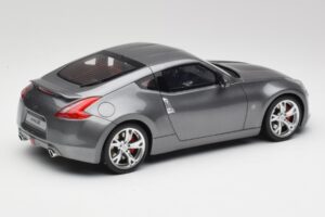 Nissan 370Z Z34 Gun Metallic Otto 1:18 OT465 Resin — photo 2 of 6