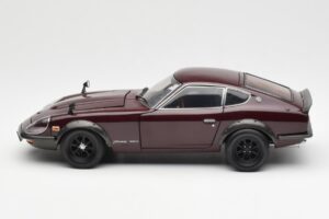 Nissan Fairlady 240ZG Brown Kyosho 1:18 08217M Diecast — photo 4 of 8