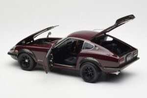 Nissan Fairlady 240ZG Brown Kyosho 1:18 08217M Diecast — photo 5 of 8