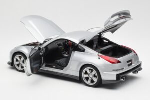 Nissan Fairlady Z Z34 NISMO Type 380RS Silver AUTOart 1:18 77401 Diecast — photo 5 of 8