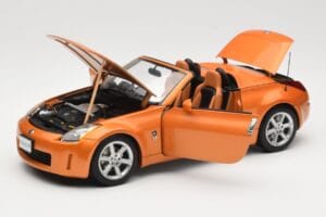 Nissan Fairlady Z Z33 Roadster Sunset Orange AUTOart 1:18 77377 Diecast — photo 2 of 8