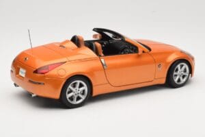 Nissan Fairlady Z Z33 Roadster Sunset Orange AUTOart 1:18 77377 Diecast — photo 3 of 8