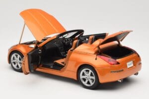 Nissan Fairlady Z Z33 Roadster Sunset Orange AUTOart 1:18 77377 Diecast — photo 5 of 8