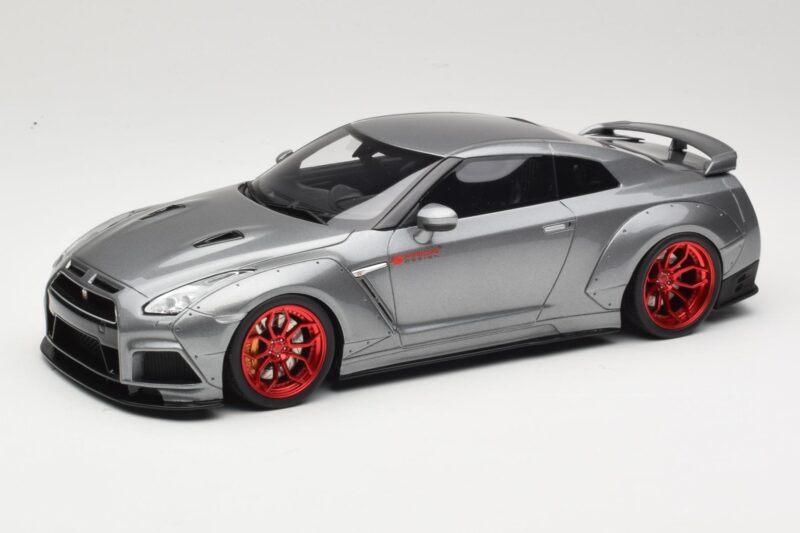 Nissan GT-R R35 Prior Design Grey GT Spirit 1:18 GT243 Resin