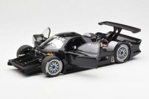 Nissan R390 GT1 #0 24 Hours of Le Mans 1998 AUTOart 1:18 89878 Diecast — photo 2 of 8