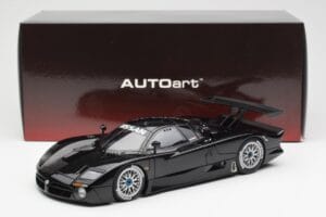 Nissan R390 GT1 #0 24 Hours of Le Mans 1998 AUTOart 1:18 89878 Diecast — photo 8 of 8