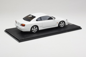 Nissan Silvia S15 Spec-S White Cracked Plexi One Model 1:18 REMC034 Diecast — photo 3 of 7
