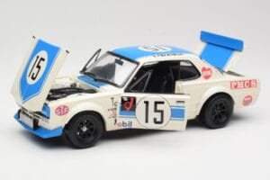 Nissan Skyline 2000GT-R KPGC10 #15 K. Takahashi Nissan Works JTCC 1972 Kyosho 1:18 08122B Diecast — photo 2 of 8