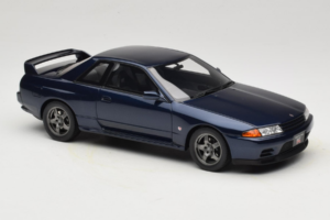 Nissan Skyline GT-R BNR32 Dark Blue Pearl Otto 1:18 OT1199 Resin — photo 4 of 6