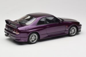 Nissan Skyline GT-R R33 V-Spec Midnight Purple Otto 1:18 OT1138 Resin — photo 2 of 6