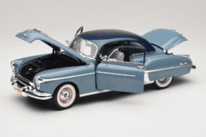 Oldsmobile 88 Blue Grease Auto World 1:18 AWSS103/06 Diecast — photo 2 of 8