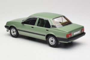 Opel Ascona C Metallic Light Green MCG 1:18 MCG18458 Diecast — photo 5 of 6