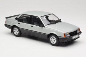 Opel Ascona C SR Silver MCG 1:18 MCG18460 Diecast — photo 4 of 6